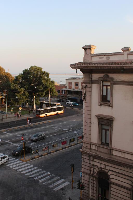 Suite Cagliaritane Notti In Centro Экстерьер фото