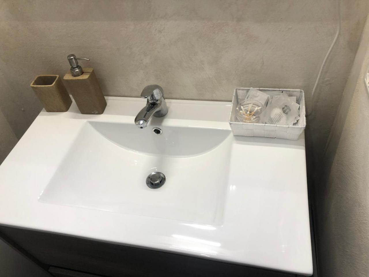 Suite Cagliaritane Notti In Centro Экстерьер фото